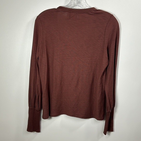 Nation LTD Renata V-Neck Tee in New Mexico size small - Picture 6 of 7